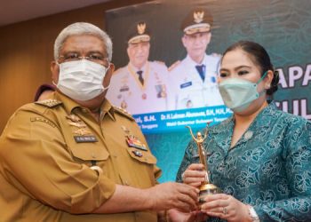 Istri Gubernur Sultra Meninggal Dunia