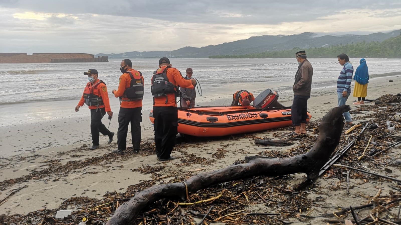 Ujian Final Mahasiswa Penjaskes UHO di Pantai Batu Gong Berujung Petaka