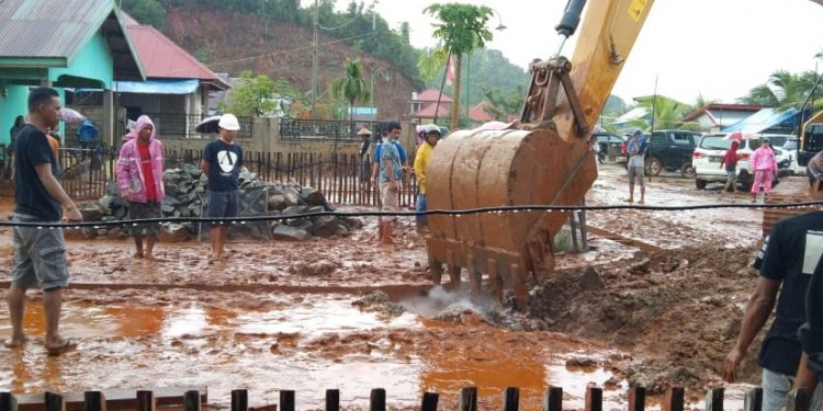 Banjir Bandang Rusak Puluhan Rumah di Konawe Utara