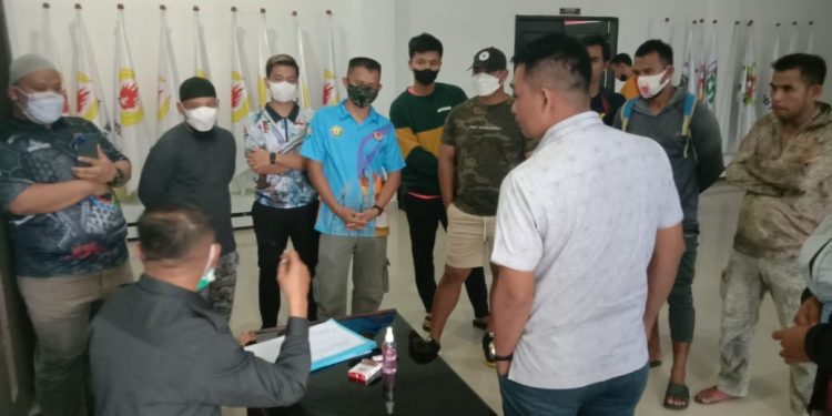 Atlet dan Pelatih Ribut di Kantor KONI Sultra