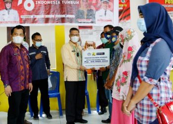 32 Rumah Tak Layak Huni Dapat BTRS Dari Pemkot Kendari