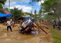 Jalan Tak Kunjung Diperbaiki, Emak-emak di Muna Ngamuk Sandera Randis