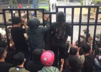 Tolak Aktifitas Tambang CV Unaaha Bakti Persada, Jatam Konut Ricuh dengan Satpol PP