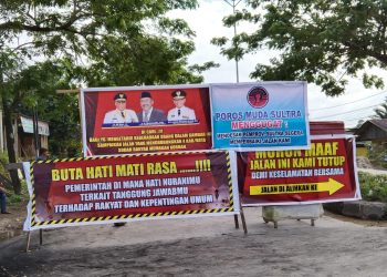 Minta Perbaikan Jalan, Warga Tutup Paksa Akses Kendari-Konsel