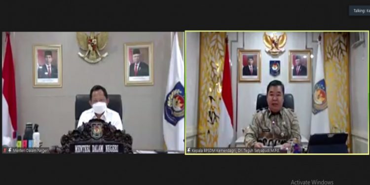 Beri Pembekalan ke 183 Kepala Daerah, Mendagri Beberkan Tiga Kriteria Menjadi Pemimpin
