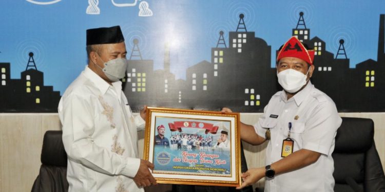 Dua Aplikasi Layanan Masyarakat Pemkot Kendari Diminati Pemkab Morowali