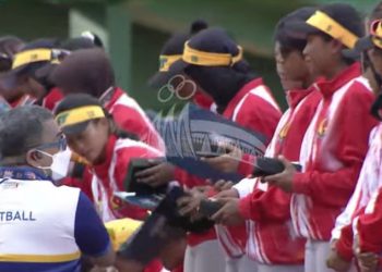 Pertamakali Ikut PON, Tim Softball Putri Sultra Raih Medali Perak