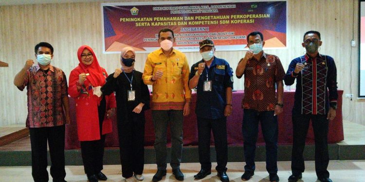 Ratusan Pelaku UMKM di Sultra Ikut Pelatihan Peningkatan Pemahaman dan Pengetahuan Perkoperasian