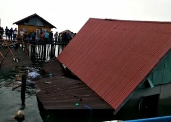 Angin Kencang, Empat Rumah di Wakatobi Ambruk ke Laut