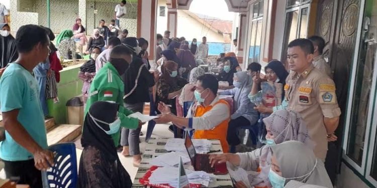 Warga Antusias Kejar Target Capaian Vaksinasi 80 Persen di Kota Kendari