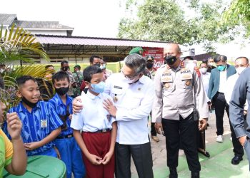 Wali Kota Kendari Tegaskan Tidak Ada Paksaan Vaksinasi Anak