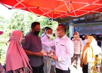 Kelompok Tani di Kendari Dapat Bantuan Benih Padi Hingga Mesin dari  Pemkot