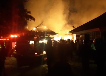 Kantor Dinsos Kota Kendari Ludes Terbakar