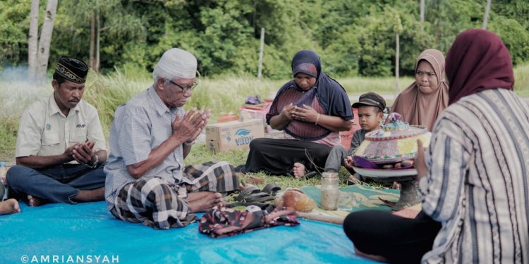 Ketgam: Tradisi masyarakat Wakatobi penutupan sementara wilayah tangkapan (temporary fishery closure) gurita, pada Selasa, (1/2/2022).