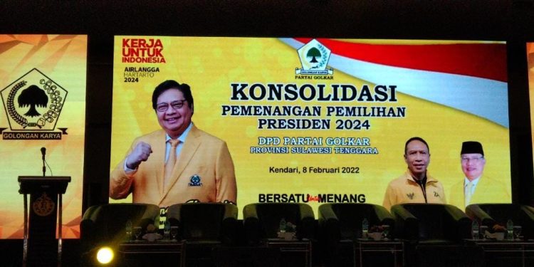 Ketgam: Konsolidasi pemenangan pemilihan presiden 2024, Airlangga Hartarto di Kendari. Foto: Herlis