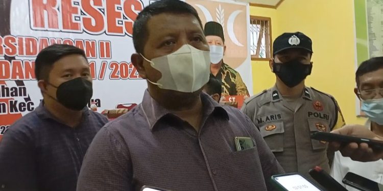 Ketgam: Ketua Dewan Perwakilan Rakyat Daerah (DPRD) Kota Kendari, Subhan.