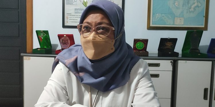 Ketgam : Kakanwil Bulog Sulawesi Tenggara, Siti Mardati Saing