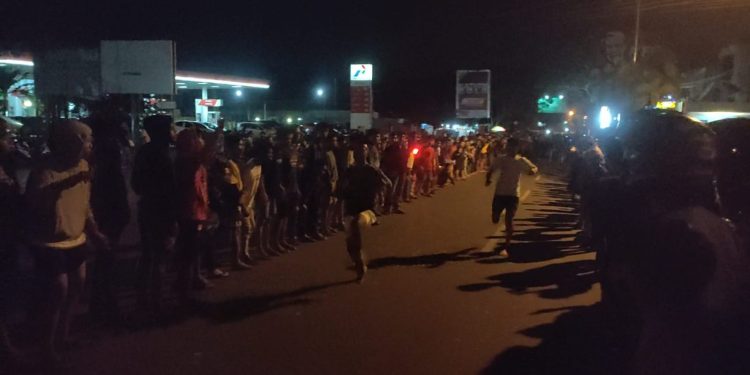 Ketgam: Suasana saat peserta ikut kegiatan lomba lari. Foto: Herlis