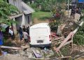 Diseruduk Mobil Gran Max, Satu Rumah Warga di Lepo-lepo Rusak Parah