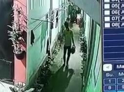 Ketgam : Pelaku saat mengambil gas milik korba, Foto : istimewa