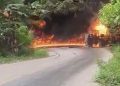 Truk Pengangkut Jerigen Isi Solar Terbakar di Kolaka Utara