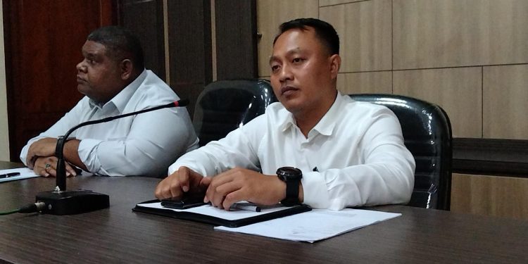 Ketgam : Dikretur Ditreskrimum Polda Sultra, AKBP I Wayan Riko Setiawan. Foto: Herlis Ode Maniuru