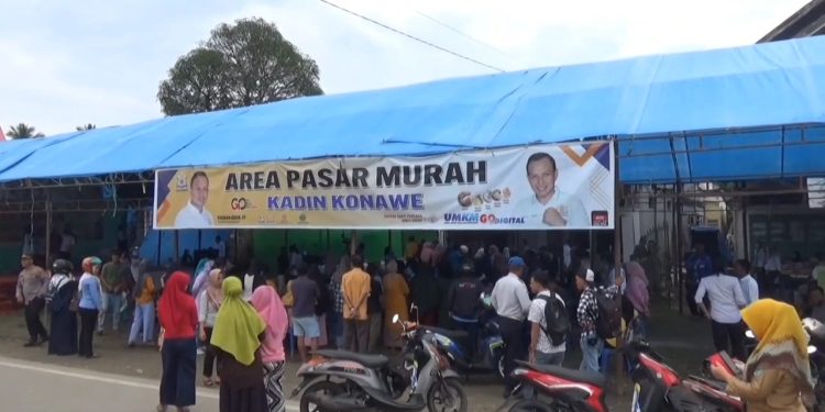 Ketgam : Pasar murah Kadin Konawe.