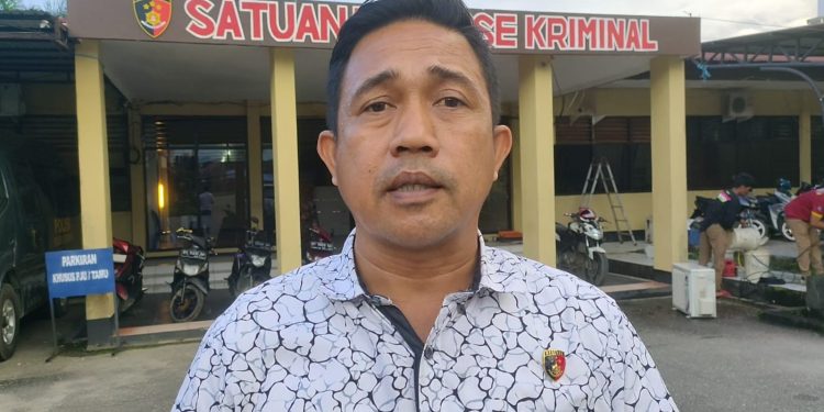 Ketgam : Kasat Reskrim Polresta Kendari, AKP Fitrayadi. Foto: Herlis