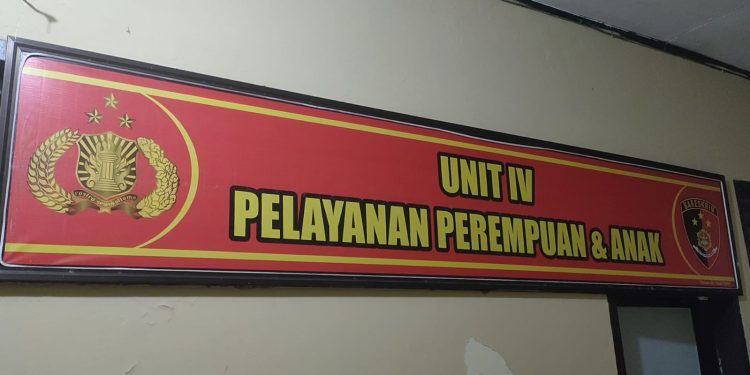 Ketgam : Ruang Unit IV PPA, tempat terduga pelaku Prof BA dimintai keterangan. Foto: Herlis