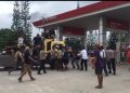 Sopir Truk di Kendari Bentrok dengan OTK saat Demo Dugaan Mafia Solar