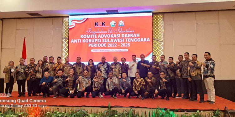 Pengukuhan dan Pelantikan Komite Advokasi Daerah Anti Korupsi Sultra.