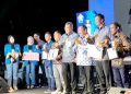 Terima Penghargaan Tokoh Inisiator, Anton Timbang Komitmen Bangkitkan Ekonomi dan Investasi di Sultra