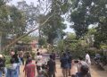 Tak Kunjung Diperbaiki Pemerintah, Warga Konsel Demo dan Blokade Jalan