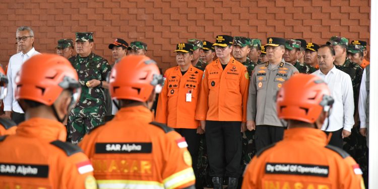Ketgam : Pemerintah Republik Indonesia lepas keberangkatan Tim relawan ke Turki di Bandara Perdana Halim Perdanakusuma Kusuma Jakarta Timur, Sabtu 11 Februari 2023. (Foto : Istimewa)