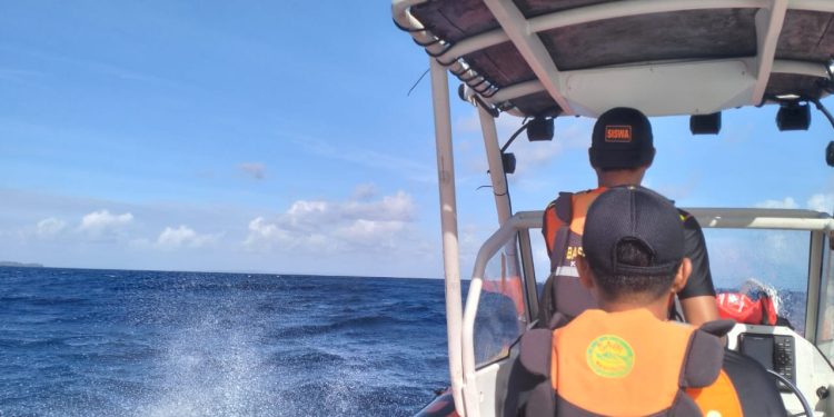 Tim SAR diberangkatkan menuju lokasi untuk melakukan bantuan SAR