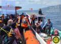Basarnas Kendari Evakuasi 26 Penumpang Kapal Ambulance di Teluk Moramo