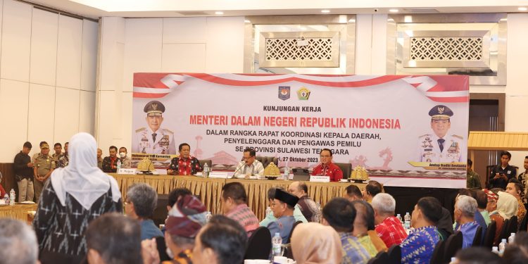 Mendagri Tito Karnavian Rakor bersama kepala Daerah se Sultra