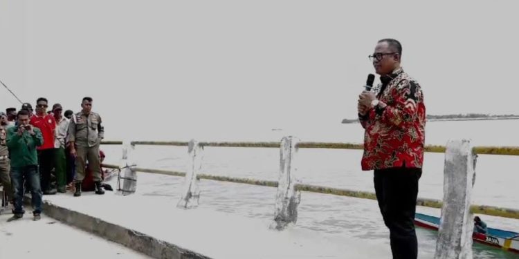 Pj Bupati Mubar Bahri dalam video viral.