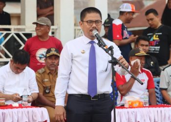 Tutup Pekan Olahraga Antar Desa, Abdul Azis Minta Masyarakat di Kolaka Timur Terus Jaga Kekompakan