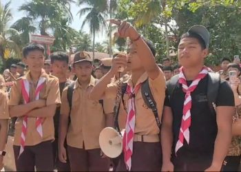 Protes Sikap Arogansi Kepsek, Ratusan Siswa SMAN Lasolo Mogok Belajar