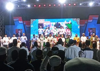 Habib Luthfi Pimpin Sultra Bershalawat di Kendari, Dihadiri Ribuan Anak Yatim