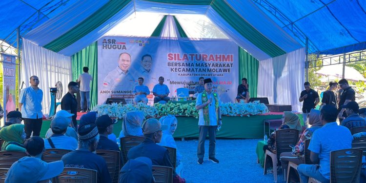 ASR bakal calon Gubernur Sultra di tengah-tengah pendukung