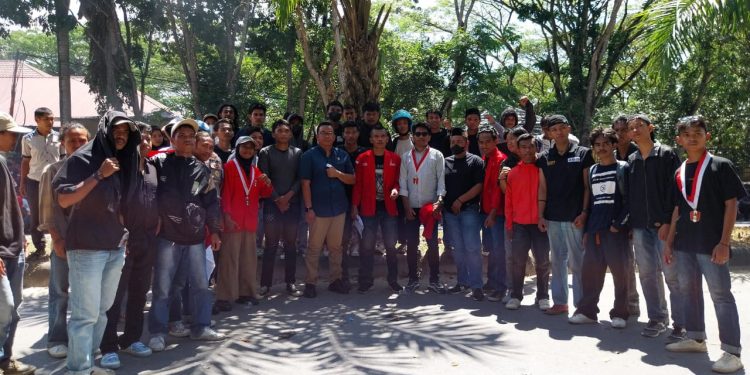 GMNI Kendari bersama pihak Polda Sultra (Istimewa)