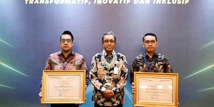 Kemenkumham Raih 2 Penghargaan Terkait Kinerja Pelayanan Publik