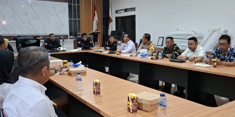 Rakor KPU bersama LO Paslon bupati dan Polres Kolaka