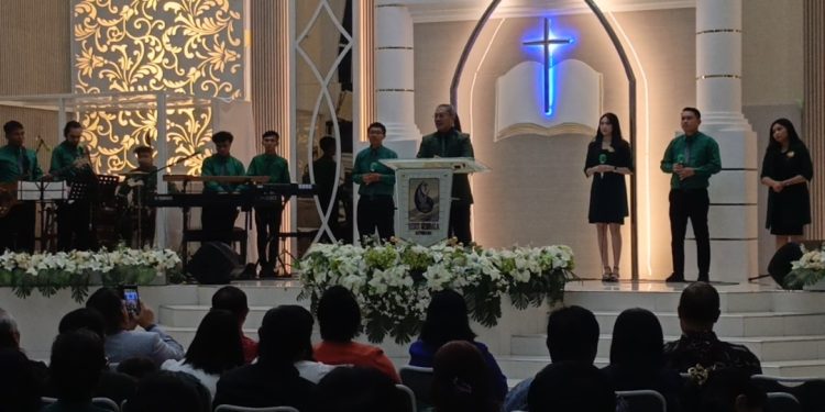 Pdt. Samuel Zakka, Pendeta GPdI Yesus Gembala Kendari