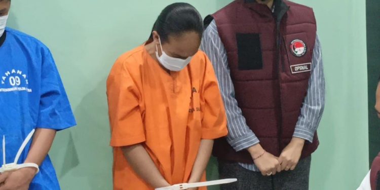Tersangka HS ditangkap tim Ditnarkoba Polda Sultra