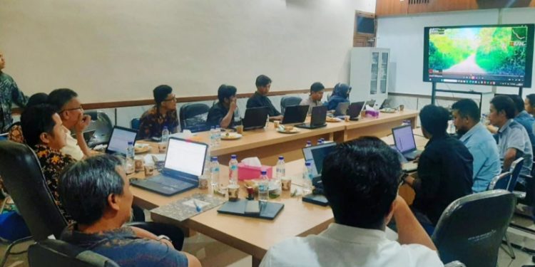 Pemkab Buton Utara bersama 16 Kab/Kota melakukan asistensi data teknis di Balai Pelaksana Jalan Nasional Provinsi Sulawesi Tenggara pada 7-11 Juli 2025. (Foto: Istimewa)