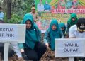 Wakil Bupati Buton Utara, Rahman, Ajak Masyarakat Tanam Cabai di Pekarangan untuk Ketahanan Pangan, Rabu (16/7/2025). (Foto: Istimewa)
