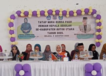 Tatap Muka Bunda PAUD Suhaemi Sudia Afirudin, dengan Kepala Sekolah se-Kabupaten Buton Utara, di Aula Dinas Pendidikan Nasional, Selasa (5/8/2025). (Foto: Istimewa)